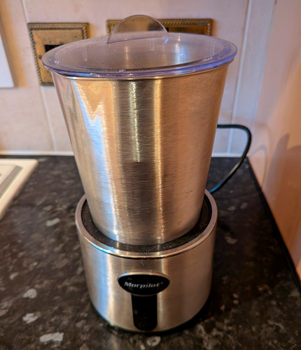 More poliolt milk - frother,